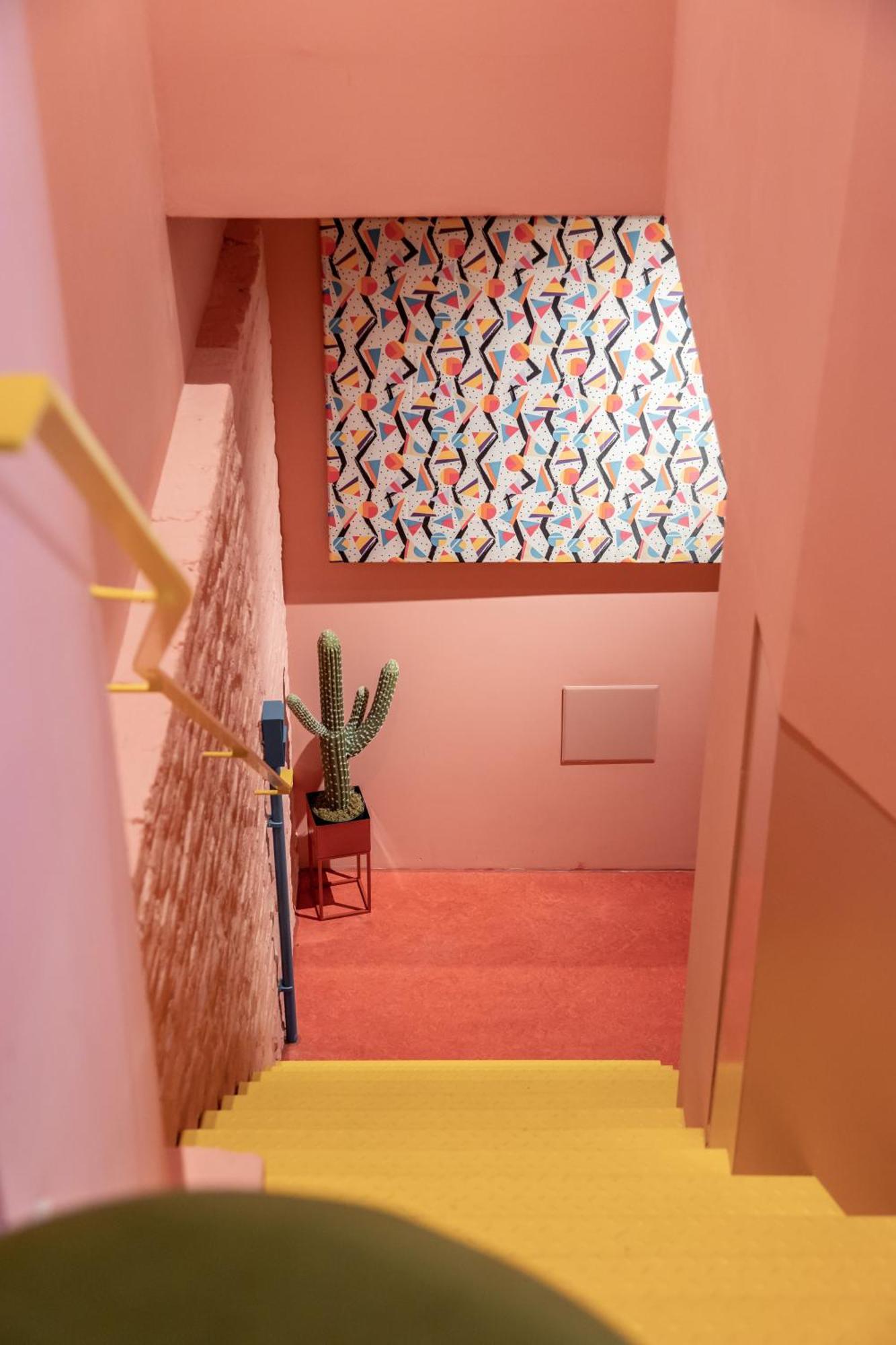 Coolest Apartment In Berlin, Easy Check-In, Crazy Style, Close To Center #5 Bagian luar foto